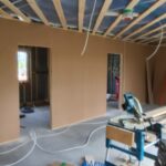 Elementmaja siseseinte paigaldus